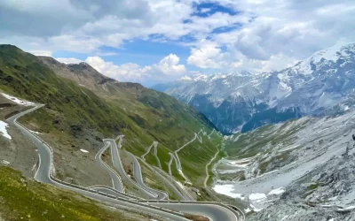 Italia en moto: Descubre la Toscana, las Dolomitas y la DGT italiana