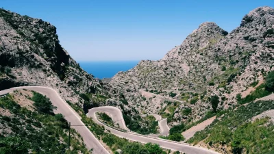 Rutas en moto por la Costa Brava: Un recorrido inolvidable