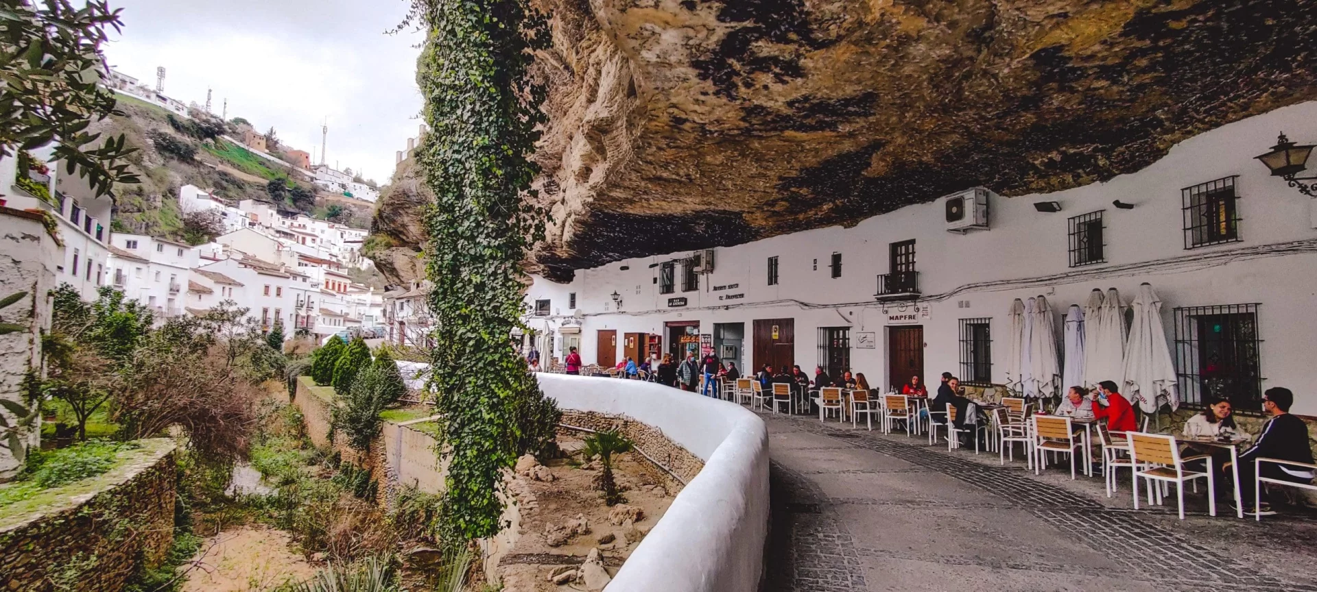 Ruta a Setenil de las Bodegas