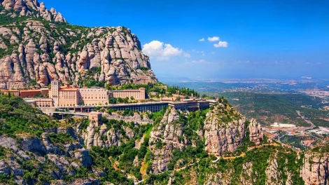 Ruta por Barcelona y Montserrat
